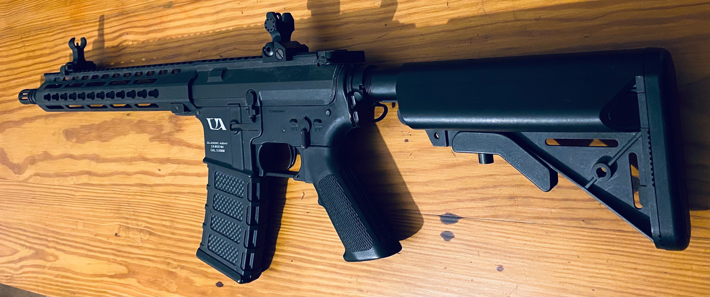 M4 semiautomatic electro gun (CA4 KM12) van CLASSIC ARMY Airsoft Bazaar