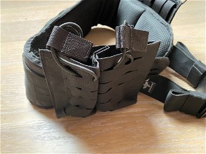 Afbeelding van Tactical belt met 2 x dubbele M4 pouches