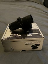 Image for vortex vmx-3t magnifier