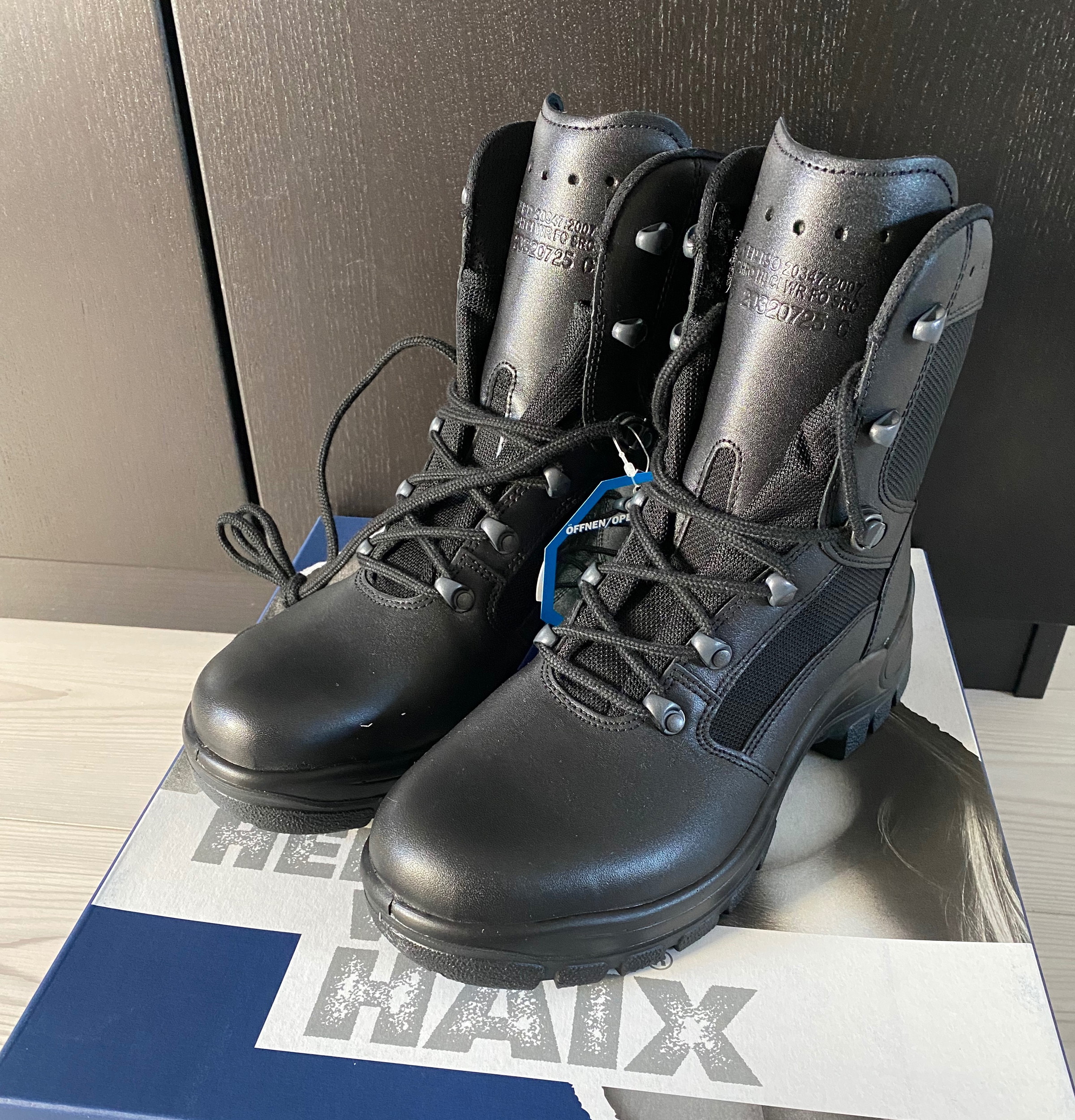 haix light combat boot