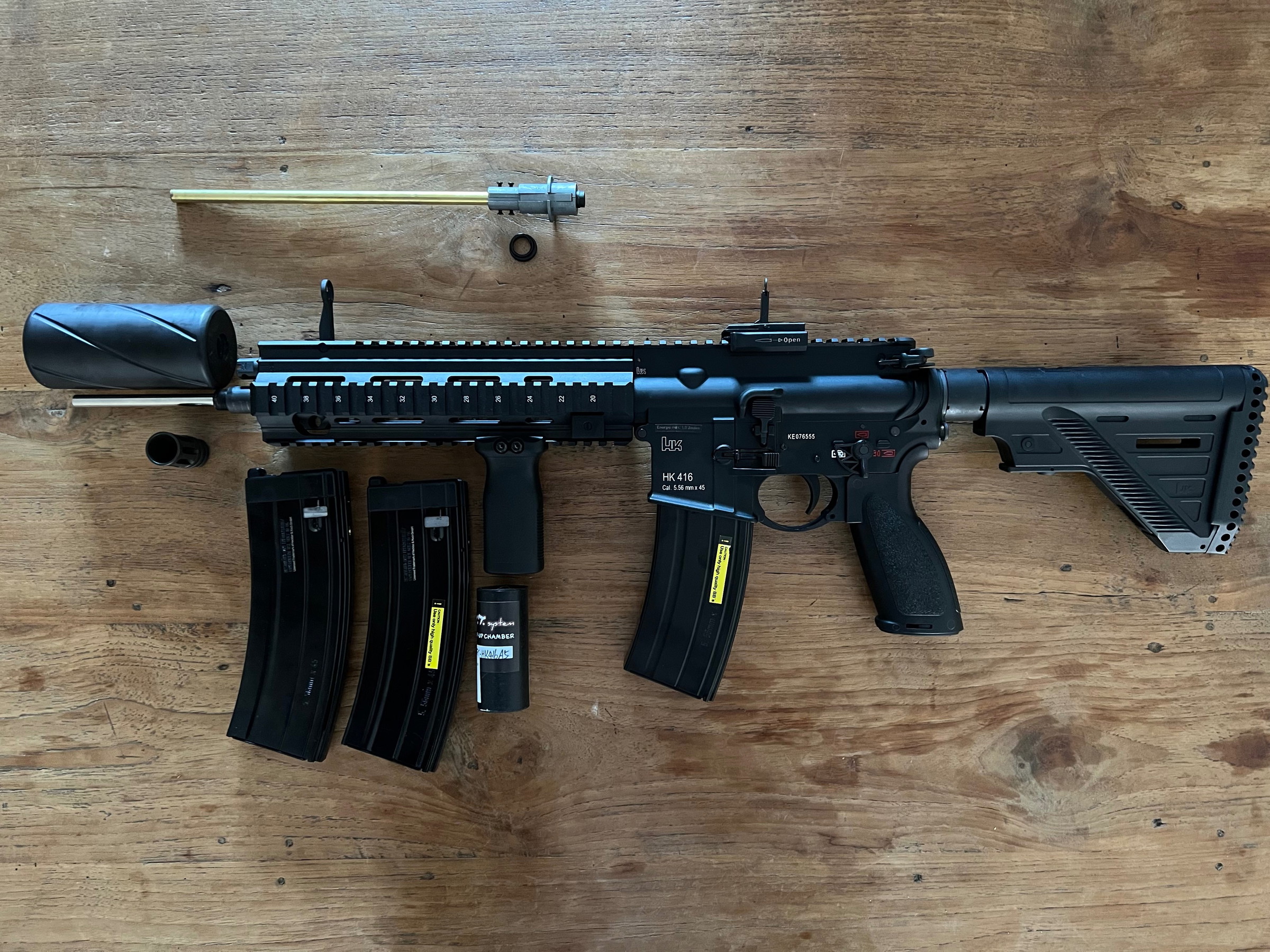 Umarex HK416 (geüpgraded) + 2 magazijnen - Airsoft Bazaar