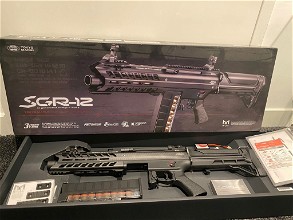 Afbeelding van Te koop mooie SGR-12 shotgun, zo goed als nieuw