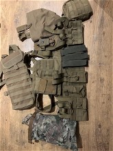 Image for te koop Chest rig + pouches