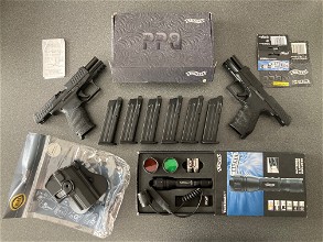 Image for 2x GBB Walther PPQ M2, 6x mags, IMI Q holster, XT2 flash met toebehoren
