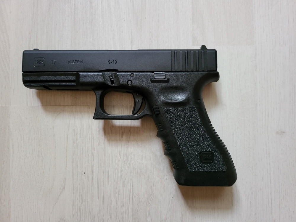 GLOCK 17 Gen 3 Pistol Replica (GHK version) - Airsoft Bazaar