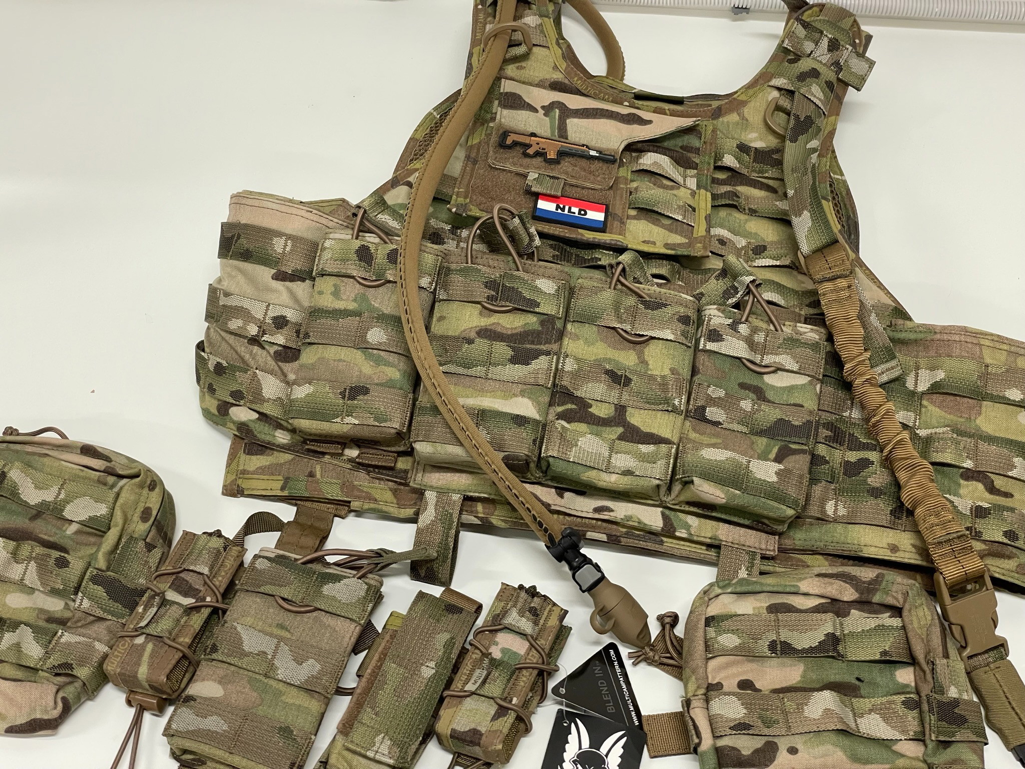 Nieuw Warrior Assult Systems Vest Met Veel Pouches! - Airsoft Bazaar