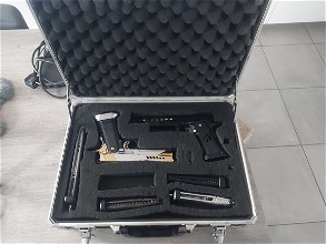 Afbeelding van Pistol case voor 2 pistols met plaats voor magazijnen