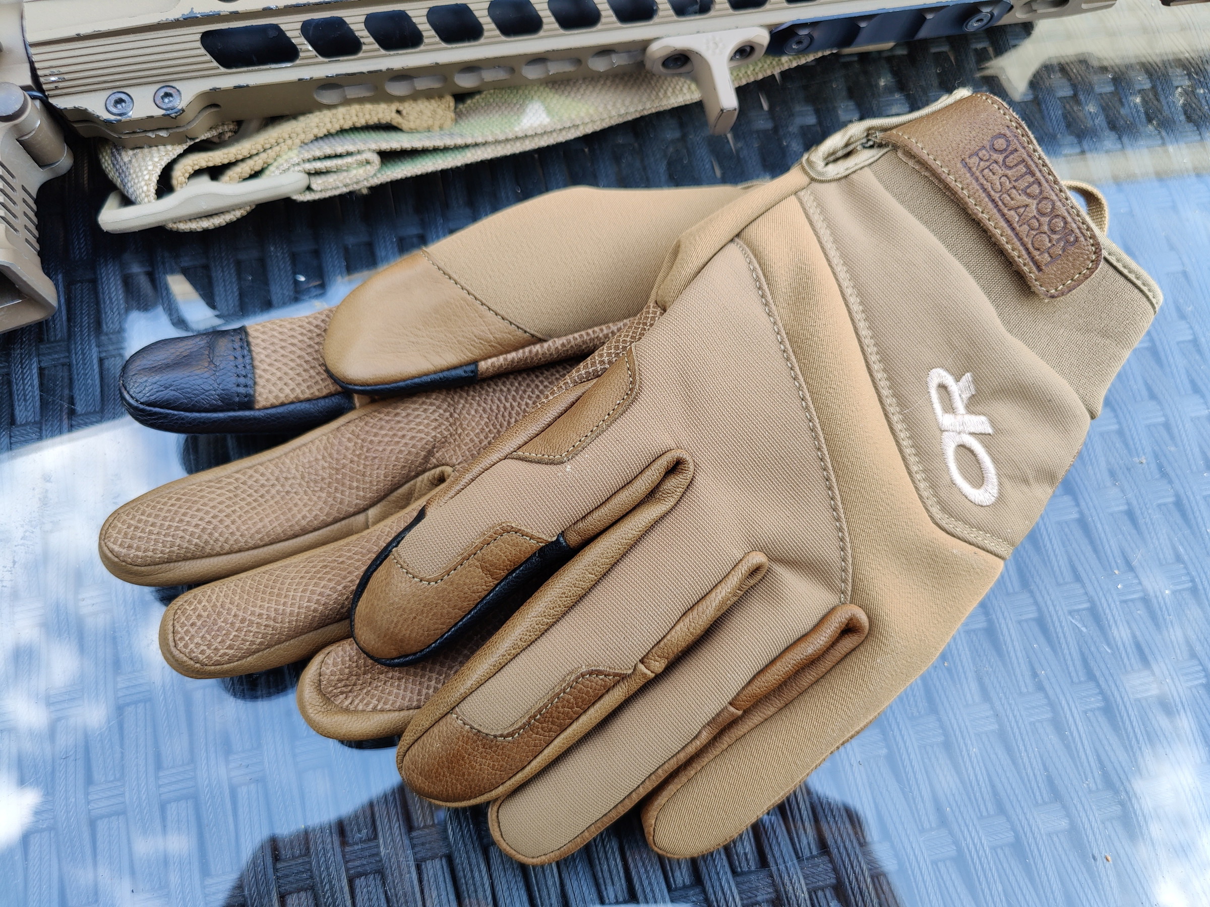 coldshot sensor gloves