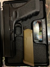 Image pour Umarax glock 17 gen 4 met pl2 mini olight te koop